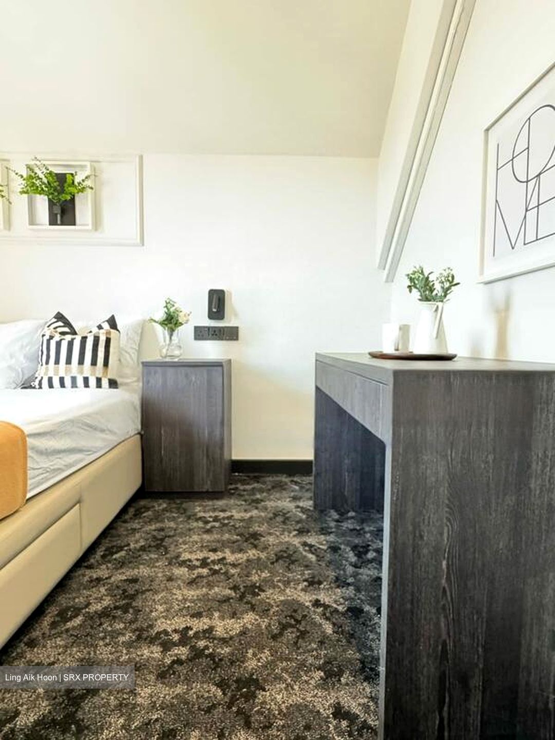 Pasir Panjang Road (D5), Apartment #463448091